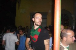 P 1010083