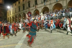 Giostra in Piazza Grande