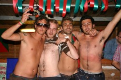 Mercoledi 16 Festa Hippy