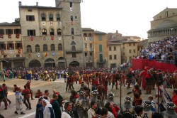 Giostra in piazza Grande