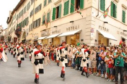 Preparativi - Benedizione - Sfilata