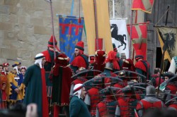 GIOSTRA giugno 2014