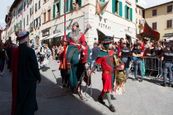 04 - Sfilata e sosta al Quartiere