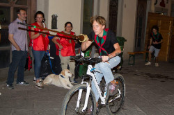 2022 08 giostra in piazzetta 063