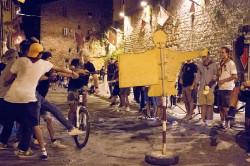 2022 08 giostra in piazzetta 100