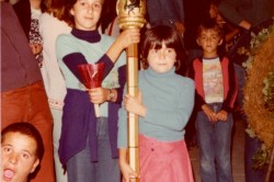 01   1976   la giovane morena veschi e il giovanissimo francesco nocentini dietro