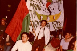 08   1980   festa cappotto   alla guida del trattore igor maria franchi e dietro il cav   alfredo monticini famoso compositore di odi