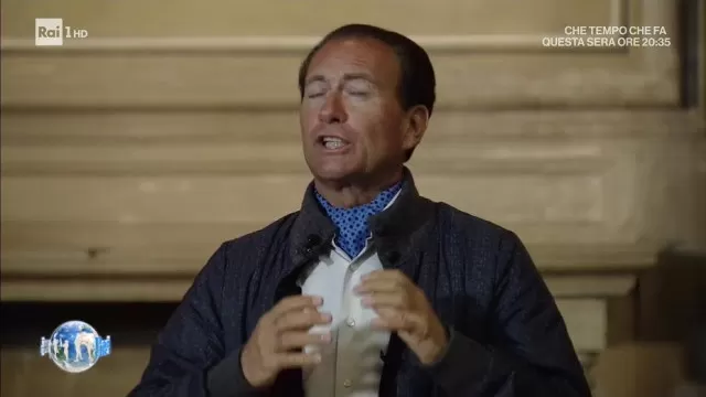 Paese che vai: Arezzo - puntata del 15 ottobre 2017 - vklZfRzPybs
