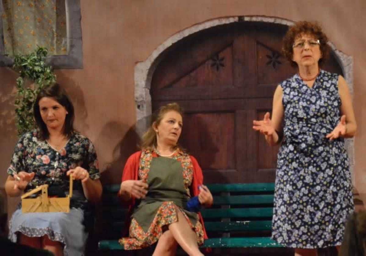 Grande successo della Compagnia del Polvarone al Teatro della Bicchieraia